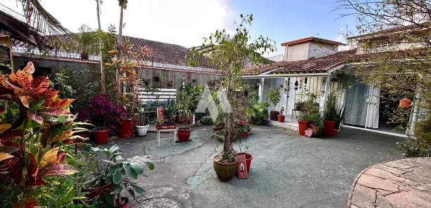 Casa com 3 Quartos à venda, 355m² no Vila Ligya, Guarujá