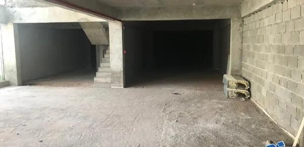 Ponto Comercial para alugar, 450m² no Itaigara, Salvador