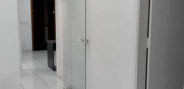 Sala Comercial para venda ou aluguel, 44m² no Embaré, Santos