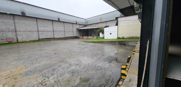 Galpão/Depósito/Armazém para alugar, 12000m² no Buraquinho, Lauro de Freitas