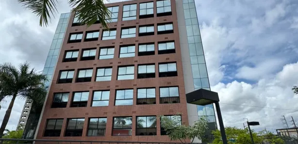 Sala Comercial para alugar, 45m² no Ponta Negra, Manaus