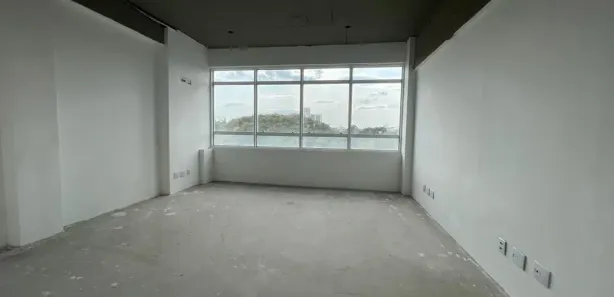 Sala Comercial para alugar, 32m² no Centro, Gravataí