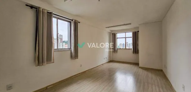 Sala Comercial para alugar, 32m² no Santo Antônio, Belo Horizonte