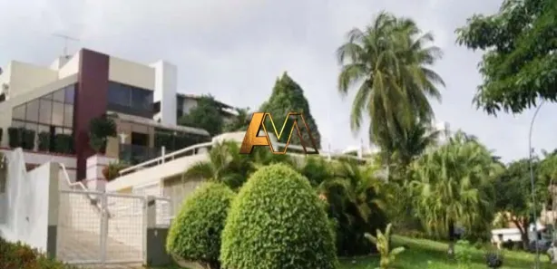 Casa com 5 Quartos à venda, 600m² no Pituba, Salvador