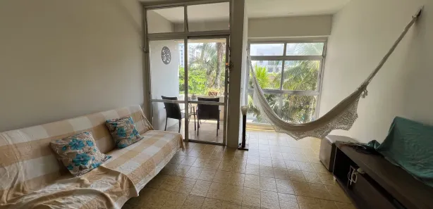 Apartamento com 2 Quartos à venda, 75m² no Jardim Las Palmas, Guarujá