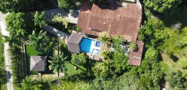 Fazenda/Sítio com 5 Quartos à venda, 500m² no Nova Cidade, Macaé