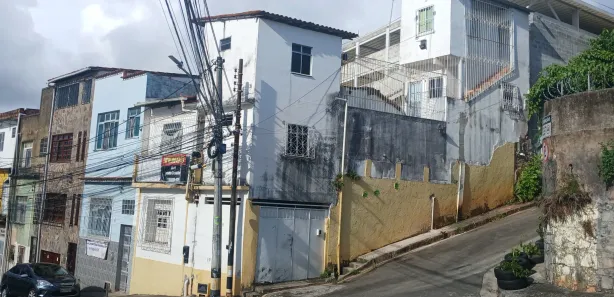 Casa com 13 Quartos à venda, 232m² no Nazaré, Salvador