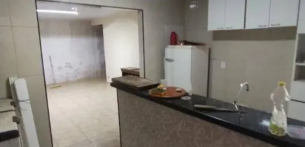Fazenda/Sítio com 4 Quartos à venda, 120m² no Iacanga, Iacanga