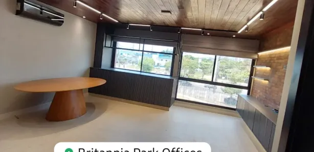 Sala Comercial para alugar, 44m² no Ponta Negra, Manaus