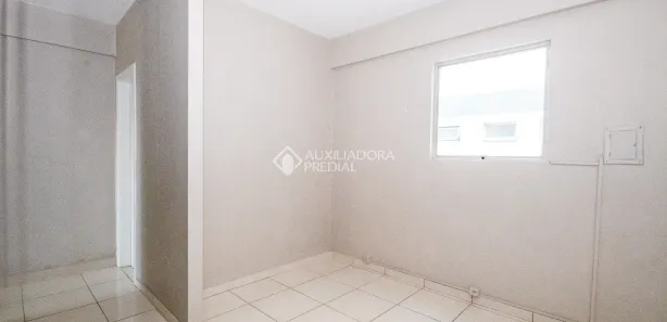 Sala Comercial para alugar, 56m² no Centro, Canoas
