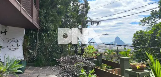 Casa com 4 Quartos à venda, 220m² no Humaitá, Rio de Janeiro