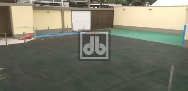 Lote/Terreno para venda ou aluguel, 450m² no Barra da Tijuca, Rio de Janeiro