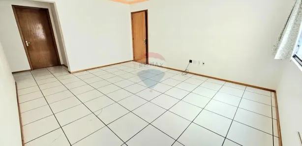 Apartamento com 2 Quartos para alugar, 80m² no Sarandi, Sarandi