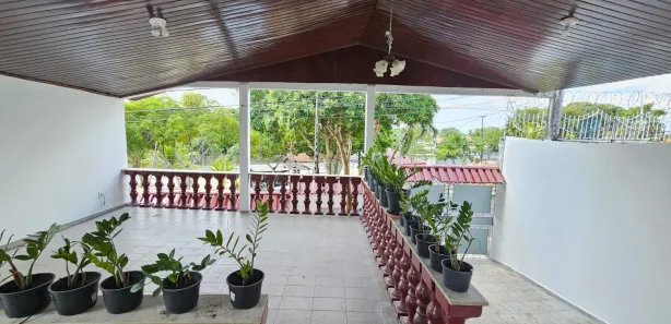 Galpão/Depósito/Armazém com 4 Quartos à venda, 10m² no Dom Pedro I, Manaus