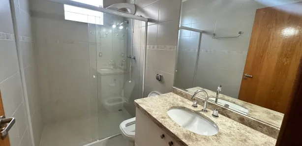 Casa de Condomínio com 4 Quartos para venda ou aluguel, 320m² no Quiririm, Taubaté