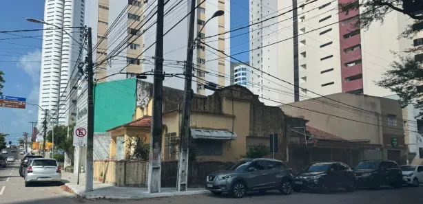 Casa com 2 Quartos à venda, 138m² no Petrópolis, Natal