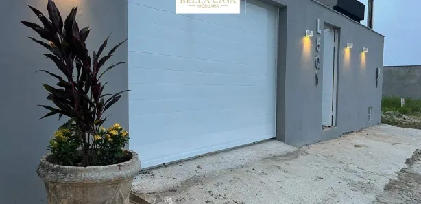 Casa com 2 Quartos para alugar, 110m² no Fazendinha, Araruama