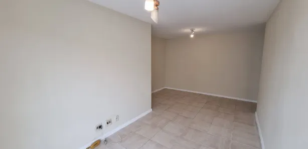 Apartamento com 2 Quartos para alugar, 61m² no Taquara, Rio de Janeiro