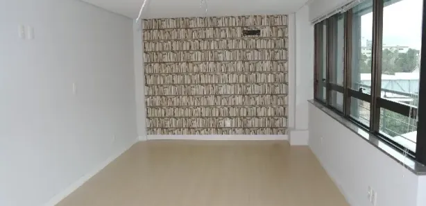 Sala Comercial à venda, 48m² no São Pelegrino, Caxias do Sul