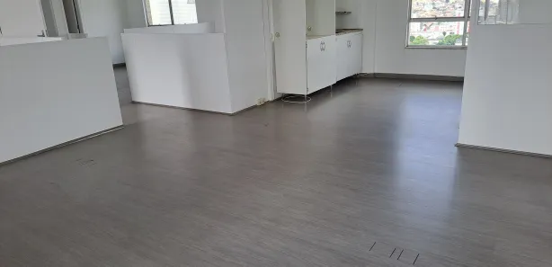 Ponto Comercial para alugar, 110m² no Santa Efigênia, Belo Horizonte