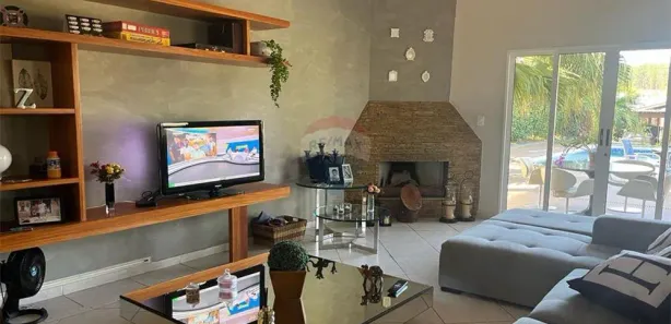 Casa de Condomínio com 4 Quartos para alugar, 280m² no Pinhal, Cabreúva