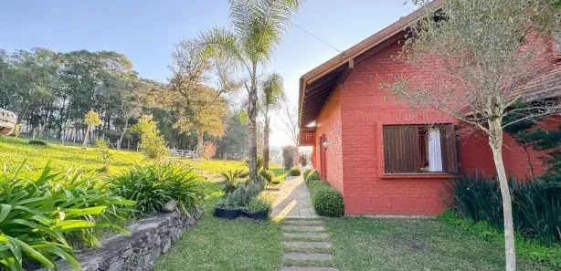 Fazenda/Sítio com 2 Quartos à venda, 160m² no Área Rural de Farroupilha, Farroupilha