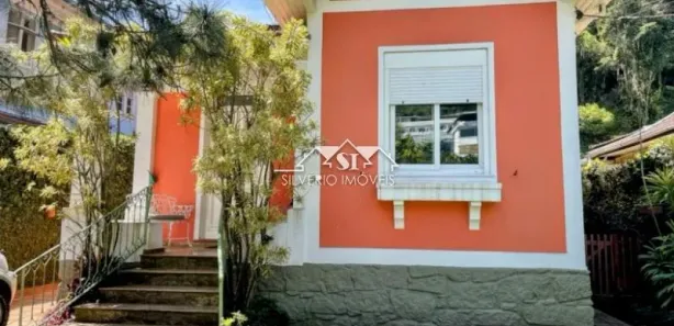 Casa com 5 Quartos para venda ou aluguel, 250m² no Morin, Petrópolis