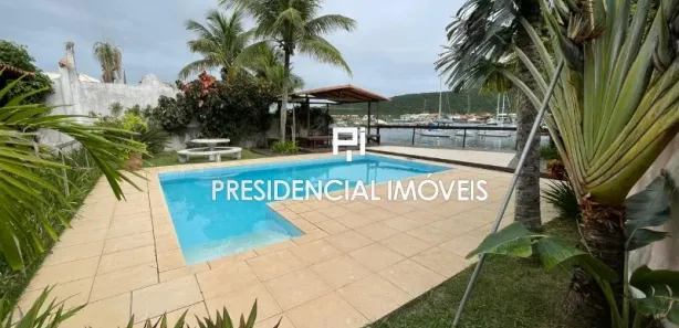 Casa de Condomínio com 4 Quartos para venda ou aluguel, 360m² no São Bento, Cabo Frio