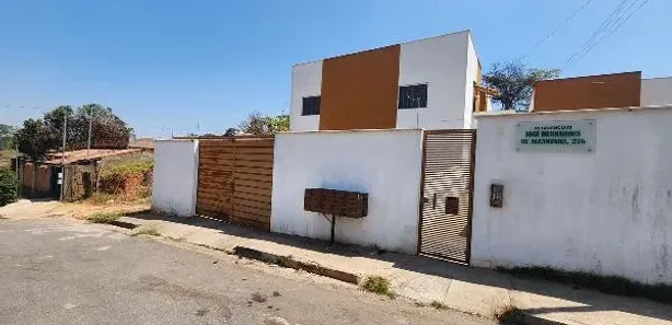 Casa com 2 Quartos à venda, 76m² no Paquetá, Betim