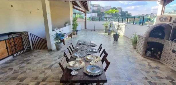 Casa com 3 Quartos à venda, 652m² no Ipê, Belo Horizonte
