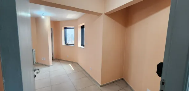 Sala Comercial para alugar, 110m² no Boqueirão, Santos