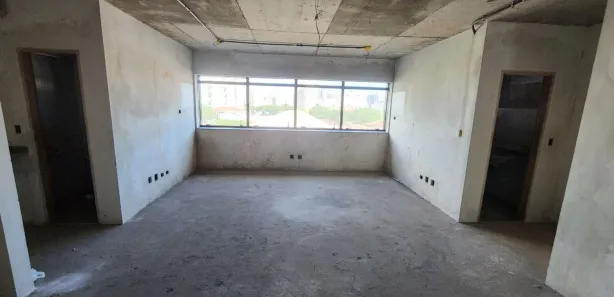 Sala Comercial à venda, 47m² no Boqueirão, Santos