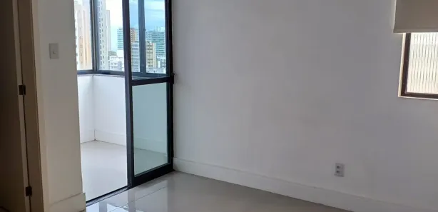 Apartamento com 3 Quartos para alugar, 118m² no Jardim Apipema, Salvador