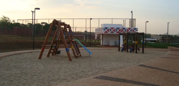 Lote/Terreno à venda, 457m² no Jardins Valência, Goiânia