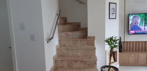 Casa com 2 Quartos para alugar, 90m² no Igara, Canoas
