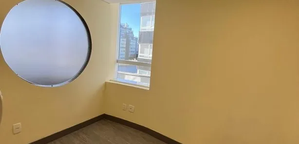 Sala Comercial à venda, 114m² no Panazzolo, Caxias do Sul