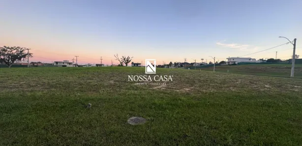 Lote/Terreno à venda, 627m² no Centenário, Torres