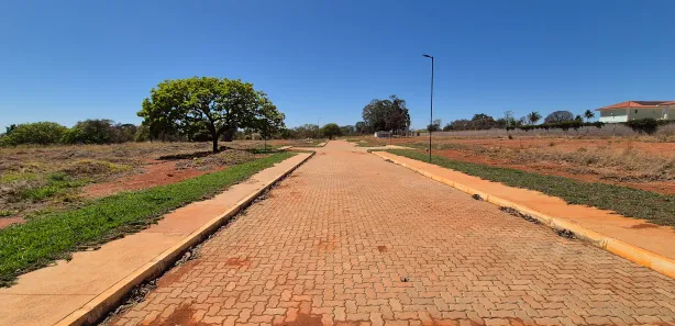 Lote/Terreno com 1 Quarto à venda, 2500m² no Park Way, Brasília