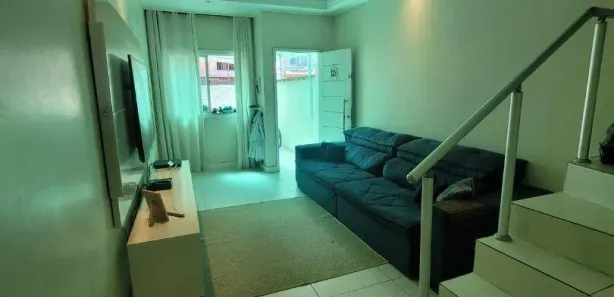 Sobrado com 3 Quartos à venda, 79m² no Jardim Las Palmas, Guarujá