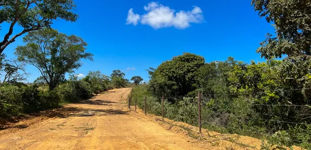 Lote/Terreno à venda, 20000m² no , Araçaí