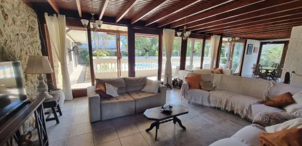 Casa com 4 Quartos à venda, 485m² no Guaiúba, Guarujá