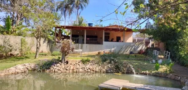 Fazenda/Sítio com 3 Quartos à venda, 2000m² no , Nerópolis