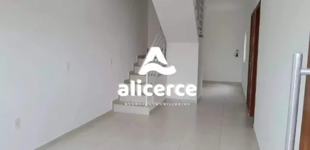 Sobrado com 2 Quartos para alugar, 91m² no Potecas, São José