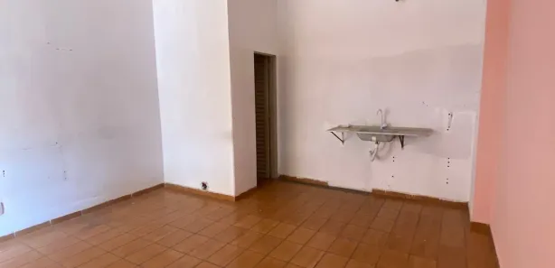 Ponto Comercial para alugar, 35m² no Centro, Anápolis