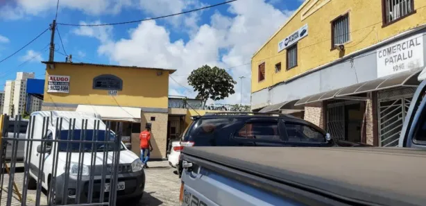 Galpão/Depósito/Armazém com 3 Quartos para alugar, 130m² no Itapuã, Salvador