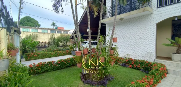 Casa com 4 Quartos à venda, 384m² no Adrianópolis, Manaus