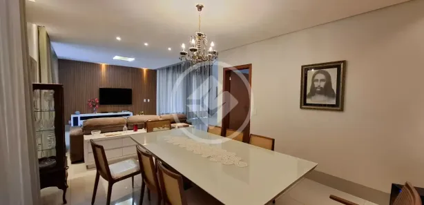 Casa de Condomínio com 3 Quartos à venda, 370m² no Jardins Verona, Goiânia