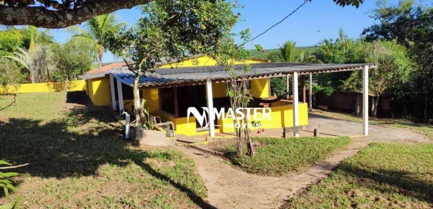 Fazenda/Sítio com 3 Quartos à venda, 200m² no Centro (Amadeu Amaral), Echaporã