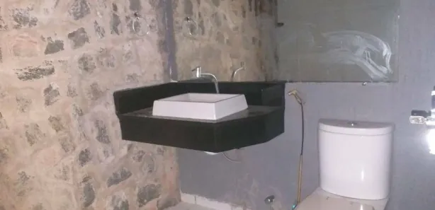 Casa com 2 Quartos para alugar, 55m² no Barro Vermelho, Natal
