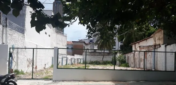 Lote/Terreno à venda, 455m² no Petrópolis, Natal